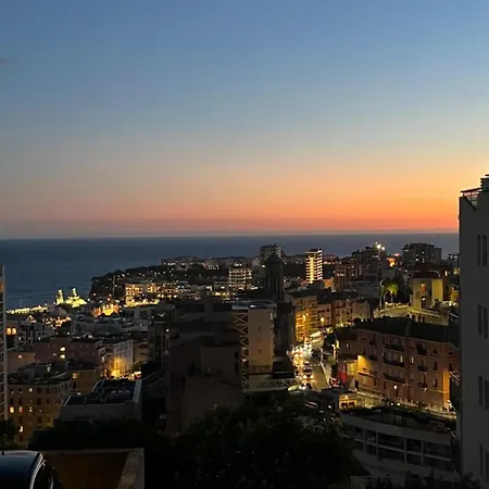 A Deux Pas De Monaco Apartment