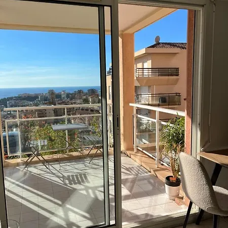 A Deux Pas De Monaco Apartment